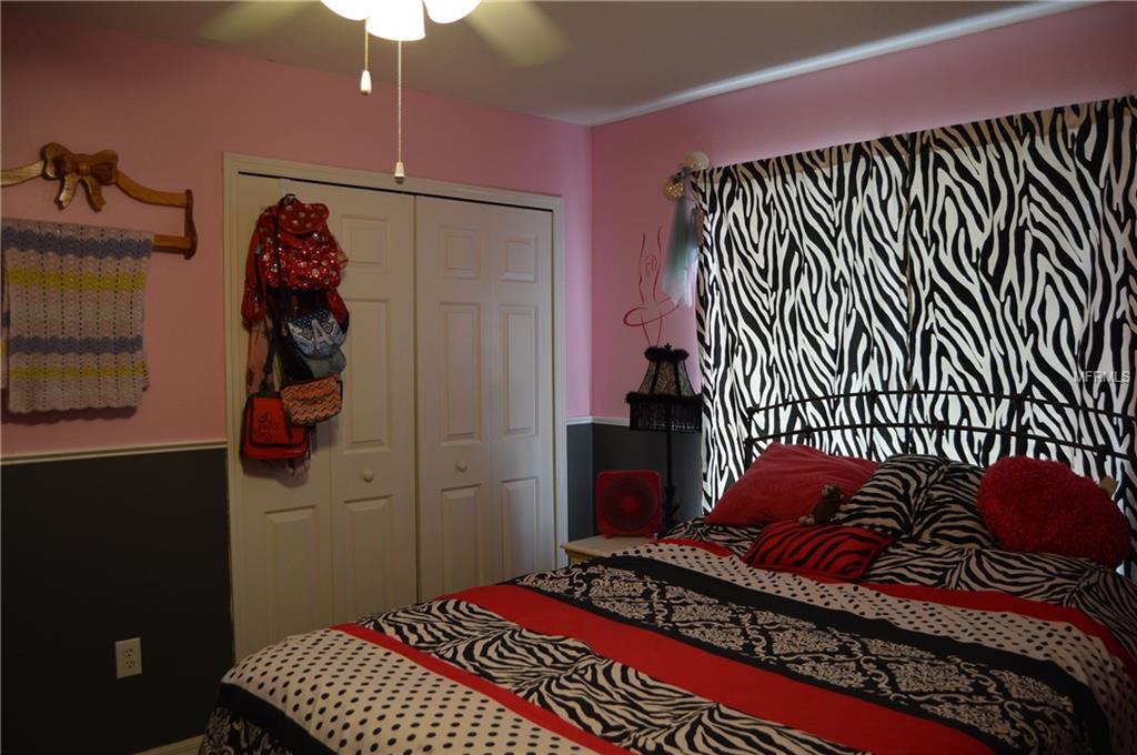 6410 PINE TOP WAY, WESLEY CHAPEL, Florida 33545, 3 Bedrooms Bedrooms, 8 Rooms Rooms,2 BathroomsBathrooms,Residential,For sale,PINE TOP,T2925197