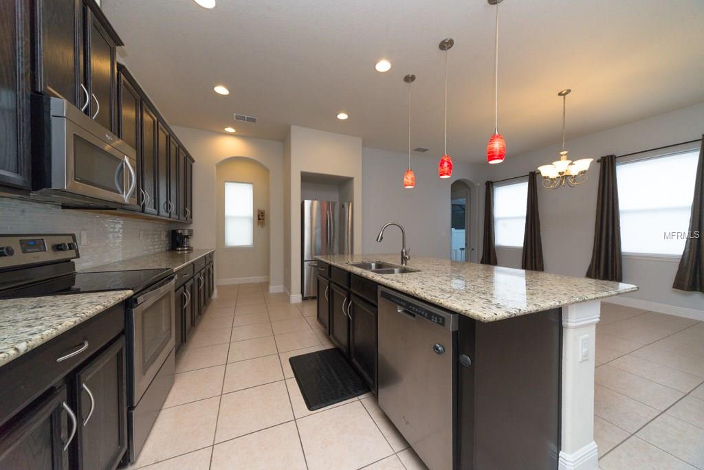 7601 S WALL STREET, TAMPA, Florida 33616, 3 Bedrooms Bedrooms, 3 Rooms Rooms,2 BathroomsBathrooms,Residential,For sale,WALL,T2926368