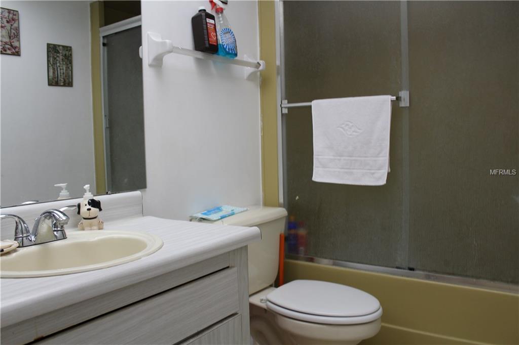 1320 MORELAND DRIVE, CLEARWATER, Florida 33764, 2 Bedrooms Bedrooms, 3 Rooms Rooms,2 BathroomsBathrooms,Residential,For sale,MORELAND,U7846588