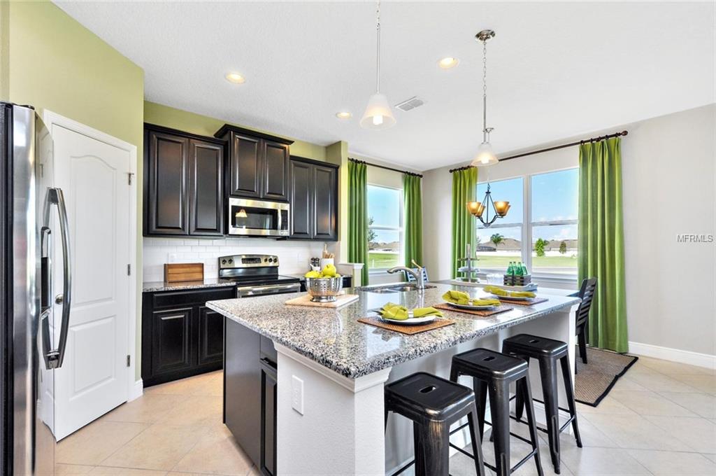 3676 CRAWLEY DOWN LOOP, SANFORD, Florida 32773, 4 Bedrooms Bedrooms, 12 Rooms Rooms,2 BathroomsBathrooms,Residential,For sale,CRAWLEY DOWN,W7637700