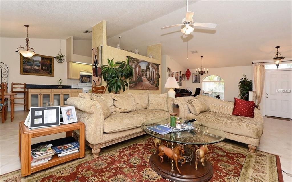 5074 18TH AVENUE W, BRADENTON, Florida 34209, 3 Bedrooms Bedrooms, 4 Rooms Rooms,2 BathroomsBathrooms,Residential,For sale,18TH,A4209707