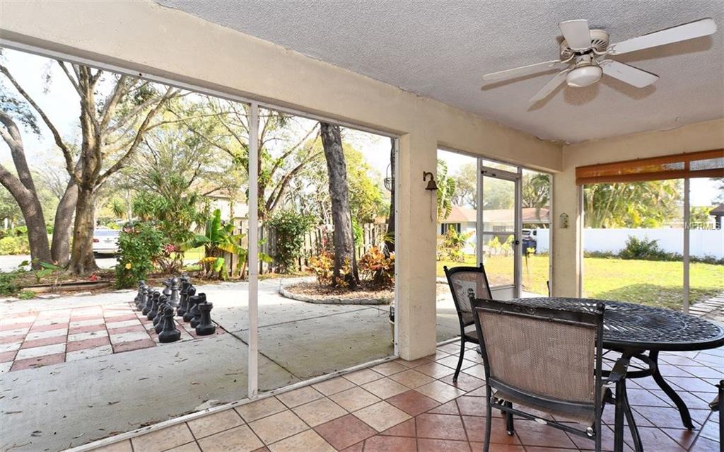 5074 18TH AVENUE W, BRADENTON, Florida 34209, 3 Bedrooms Bedrooms, 4 Rooms Rooms,2 BathroomsBathrooms,Residential,For sale,18TH,A4209707