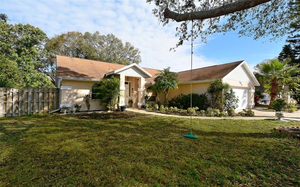 5074 18TH AVENUE W, BRADENTON, Florida 34209, 3 Bedrooms Bedrooms, 4 Rooms Rooms,2 BathroomsBathrooms,Residential,For sale,18TH,A4209707