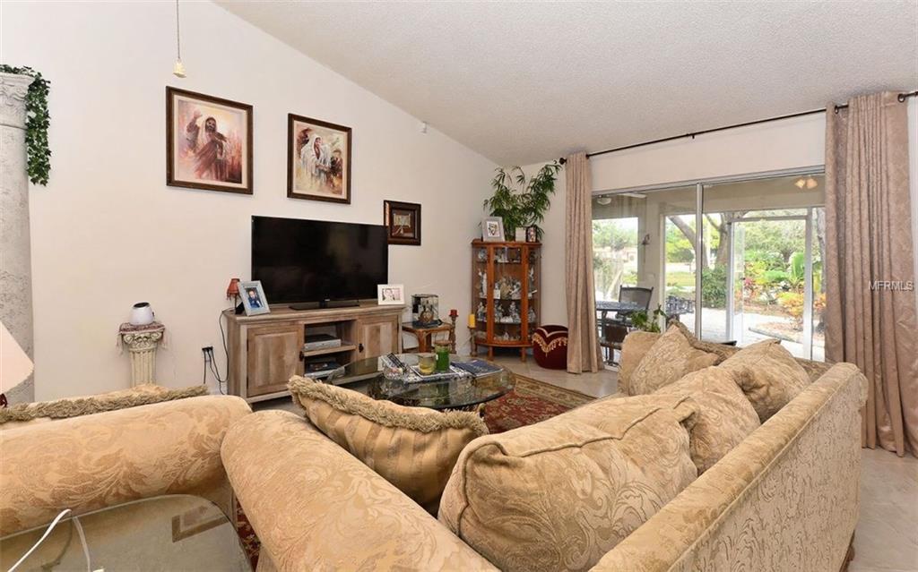 5074 18TH AVENUE W, BRADENTON, Florida 34209, 3 Bedrooms Bedrooms, 4 Rooms Rooms,2 BathroomsBathrooms,Residential,For sale,18TH,A4209707