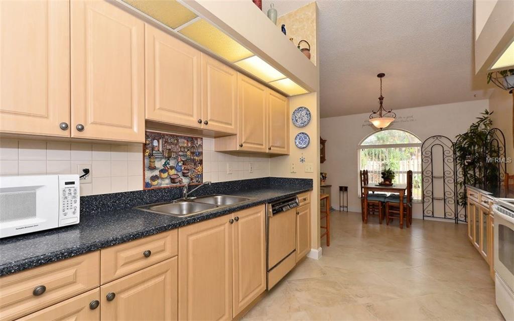 5074 18TH AVENUE W, BRADENTON, Florida 34209, 3 Bedrooms Bedrooms, 4 Rooms Rooms,2 BathroomsBathrooms,Residential,For sale,18TH,A4209707