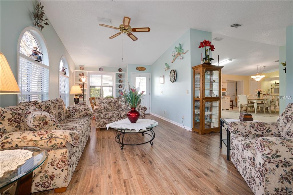 603 SANTIAGO COURT, LADY LAKE, Florida 32159, 2 Bedrooms Bedrooms, 5 Rooms Rooms,2 BathroomsBathrooms,Residential,For sale,SANTIAGO,G4852783