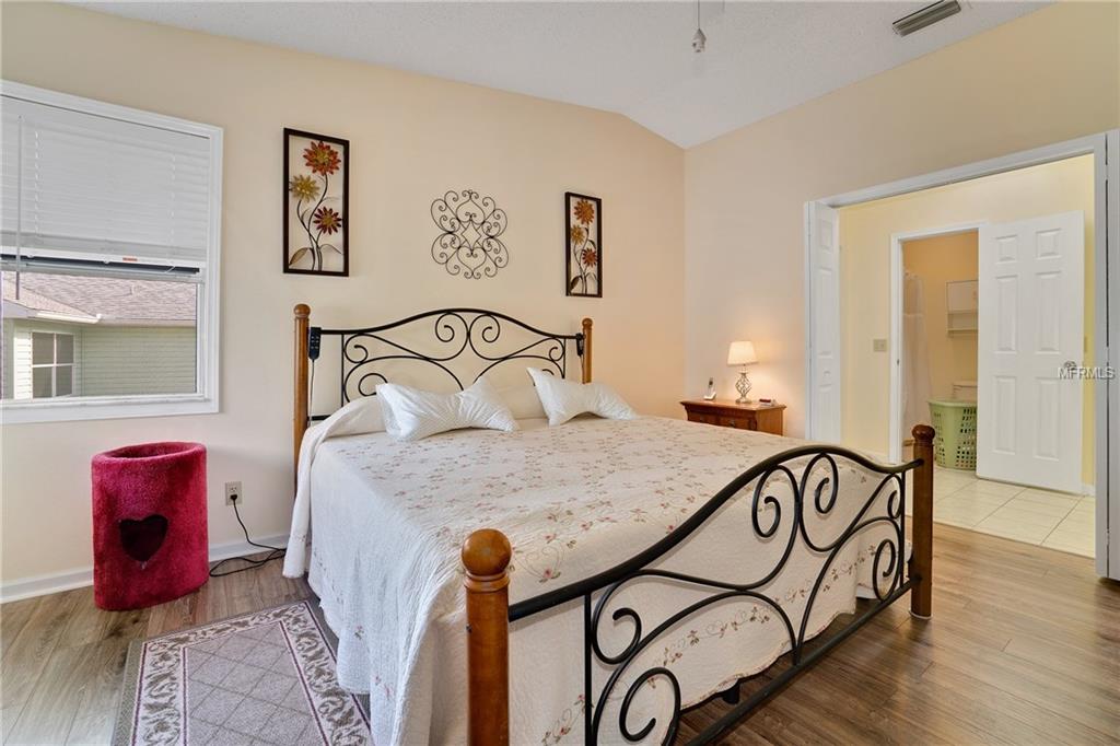 603 SANTIAGO COURT, LADY LAKE, Florida 32159, 2 Bedrooms Bedrooms, 5 Rooms Rooms,2 BathroomsBathrooms,Residential,For sale,SANTIAGO,G4852783