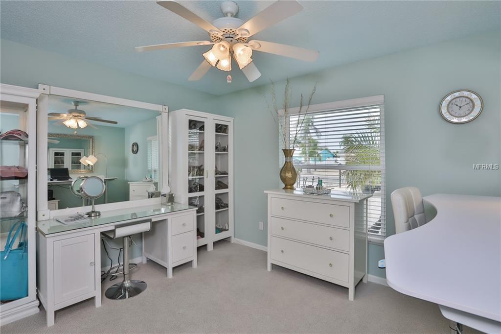 6519 SENEGAL PALM WAY, APOLLO BEACH, Florida 33572, 3 Bedrooms Bedrooms, 3 Rooms Rooms,2 BathroomsBathrooms,Residential,For sale,SENEGAL PALM,T2928522