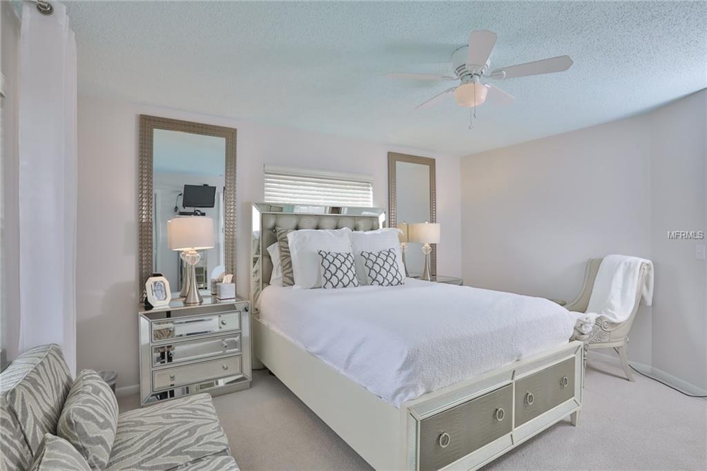 6519 SENEGAL PALM WAY, APOLLO BEACH, Florida 33572, 3 Bedrooms Bedrooms, 3 Rooms Rooms,2 BathroomsBathrooms,Residential,For sale,SENEGAL PALM,T2928522