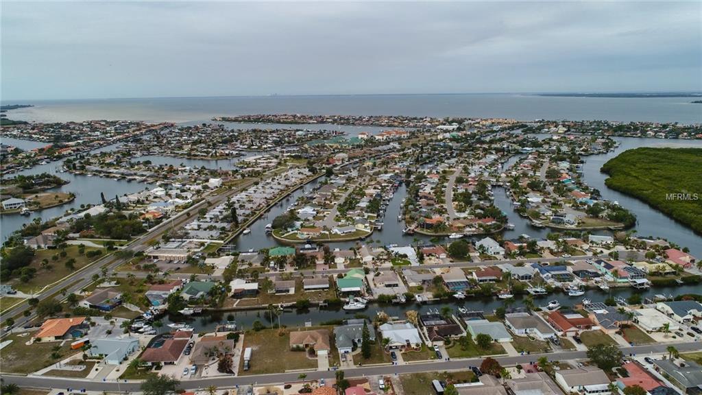 6519 SENEGAL PALM WAY, APOLLO BEACH, Florida 33572, 3 Bedrooms Bedrooms, 3 Rooms Rooms,2 BathroomsBathrooms,Residential,For sale,SENEGAL PALM,T2928522