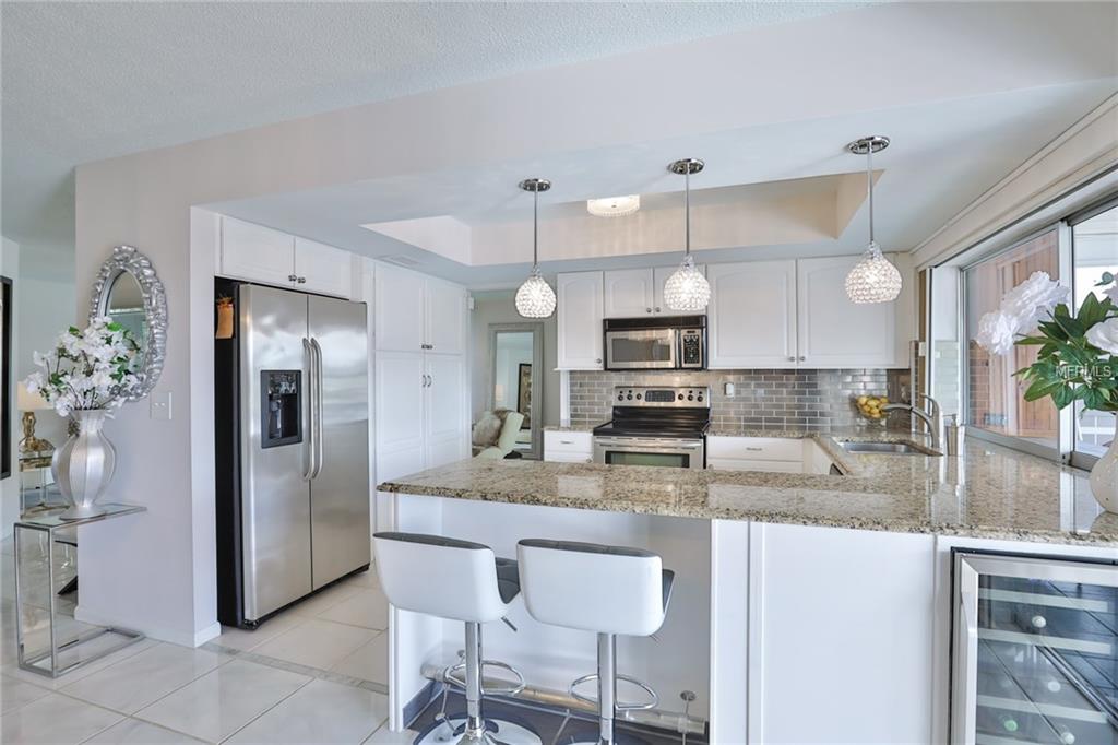 6519 SENEGAL PALM WAY, APOLLO BEACH, Florida 33572, 3 Bedrooms Bedrooms, 3 Rooms Rooms,2 BathroomsBathrooms,Residential,For sale,SENEGAL PALM,T2928522