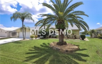 15842 AQUA CIRCLE, PORT CHARLOTTE, Florida 33981, 4 Bedrooms Bedrooms, 9 Rooms Rooms,2 BathroomsBathrooms,Residential,For sale,AQUA,C7243038