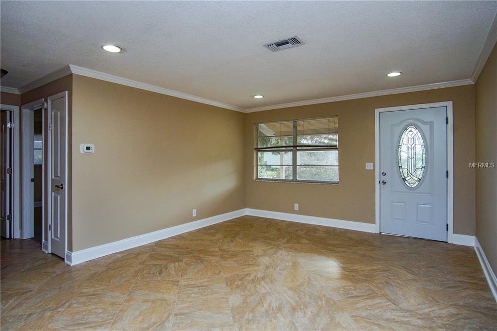 2213 GLADYS STREET, LARGO, Florida 33774, 3 Bedrooms Bedrooms, 3 Rooms Rooms,2 BathroomsBathrooms,Residential,For sale,GLADYS,U7834211