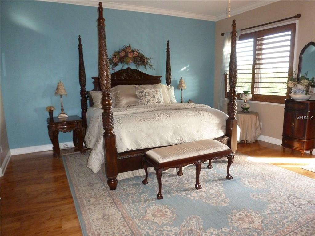 619 SAXONY BOULEVARD, ST PETERSBURG, Florida 33716, 3 Bedrooms Bedrooms, 6 Rooms Rooms,3 BathroomsBathrooms,Residential,For sale,SAXONY,U7836349