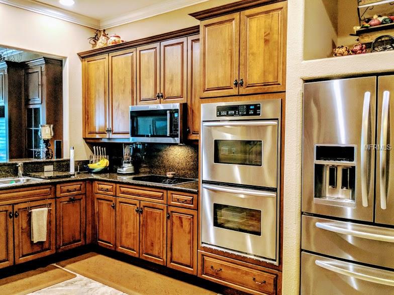 619 SAXONY BOULEVARD, ST PETERSBURG, Florida 33716, 3 Bedrooms Bedrooms, 6 Rooms Rooms,3 BathroomsBathrooms,Residential,For sale,SAXONY,U7836349