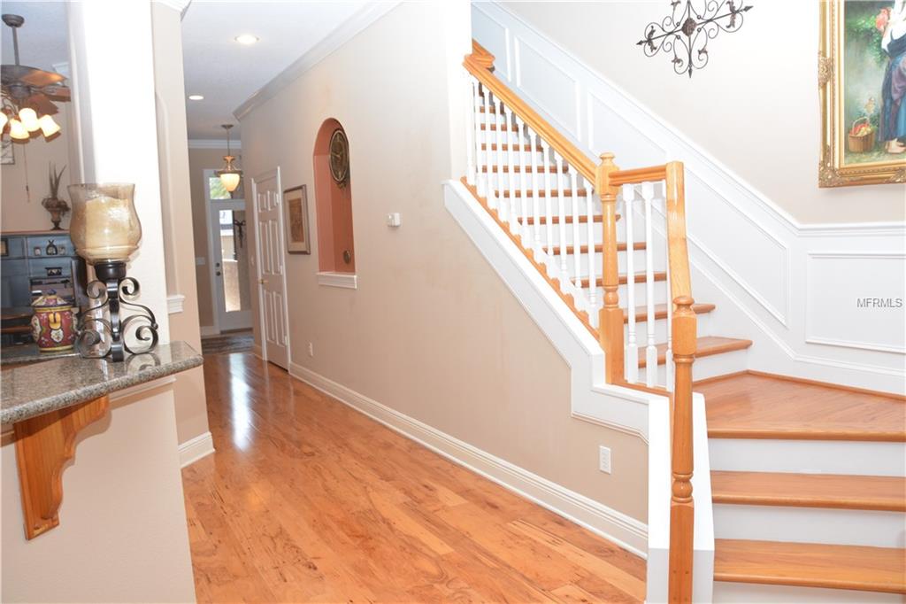 619 SAXONY BOULEVARD, ST PETERSBURG, Florida 33716, 3 Bedrooms Bedrooms, 6 Rooms Rooms,3 BathroomsBathrooms,Residential,For sale,SAXONY,U7836349