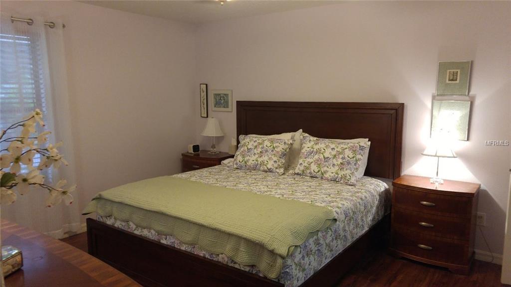 2210 CYPRESS COVE DRIVE, TAVARES, Florida 32778, 3 Bedrooms Bedrooms, 8 Rooms Rooms,2 BathroomsBathrooms,Residential,For sale,CYPRESS COVE,G4849345