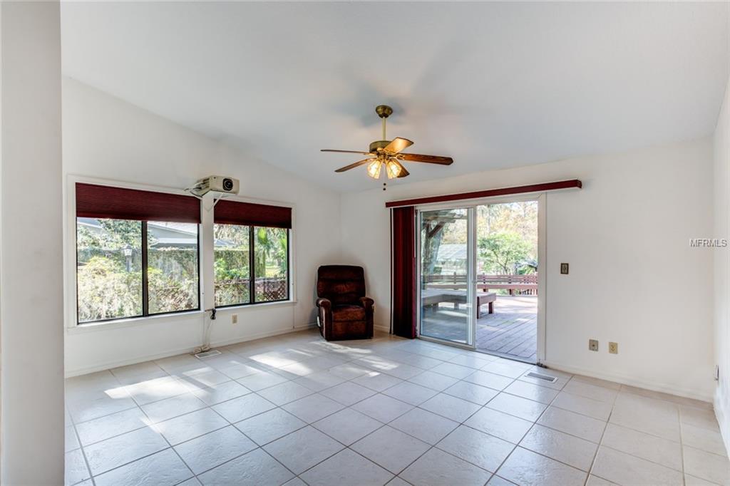 1 HICKORY HEAD HAMMOCK, THE VILLAGES, Florida 32159, 3 Bedrooms Bedrooms, 10 Rooms Rooms,2 BathroomsBathrooms,Residential,For sale,HICKORY HEAD HAMMOCK,G4850832