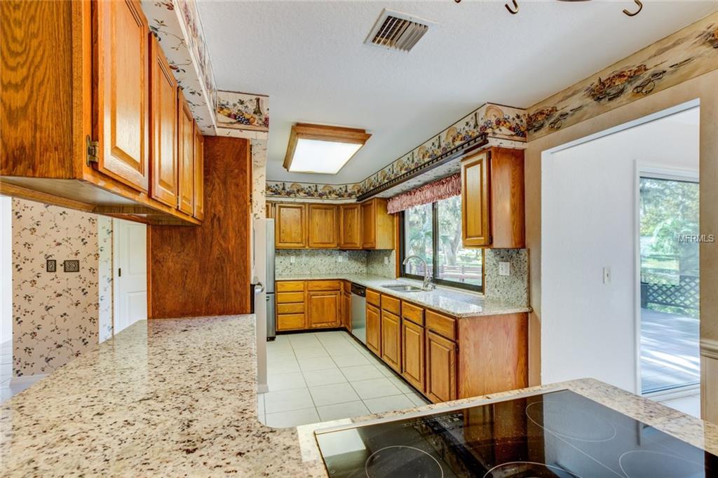 1 HICKORY HEAD HAMMOCK, THE VILLAGES, Florida 32159, 3 Bedrooms Bedrooms, 10 Rooms Rooms,2 BathroomsBathrooms,Residential,For sale,HICKORY HEAD HAMMOCK,G4850832