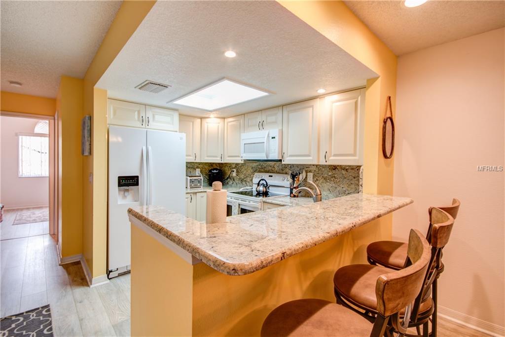 338 MADEIRA CIRCLE, TIERRA VERDE, Florida 33715, 3 Bedrooms Bedrooms, 5 Rooms Rooms,3 BathroomsBathrooms,Residential,For sale,MADEIRA,U7843630