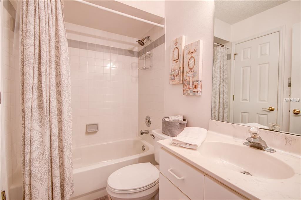 338 MADEIRA CIRCLE, TIERRA VERDE, Florida 33715, 3 Bedrooms Bedrooms, 5 Rooms Rooms,3 BathroomsBathrooms,Residential,For sale,MADEIRA,U7843630