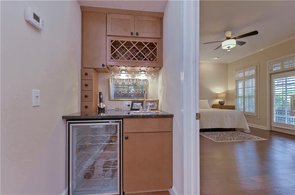 4719 W SAN MIGUEL STREET, TAMPA, Florida 33629, 3 Bedrooms Bedrooms, 7 Rooms Rooms,2 BathroomsBathrooms,Residential,For sale,SAN MIGUEL,T2924357