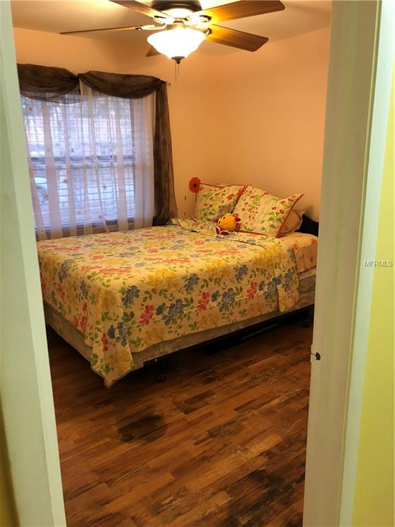 3820 SHADY GROVE CIRCLE, ORLANDO, Florida 32810, 3 Bedrooms Bedrooms, 5 Rooms Rooms,2 BathroomsBathrooms,Residential,For sale,SHADY GROVE,S4856743