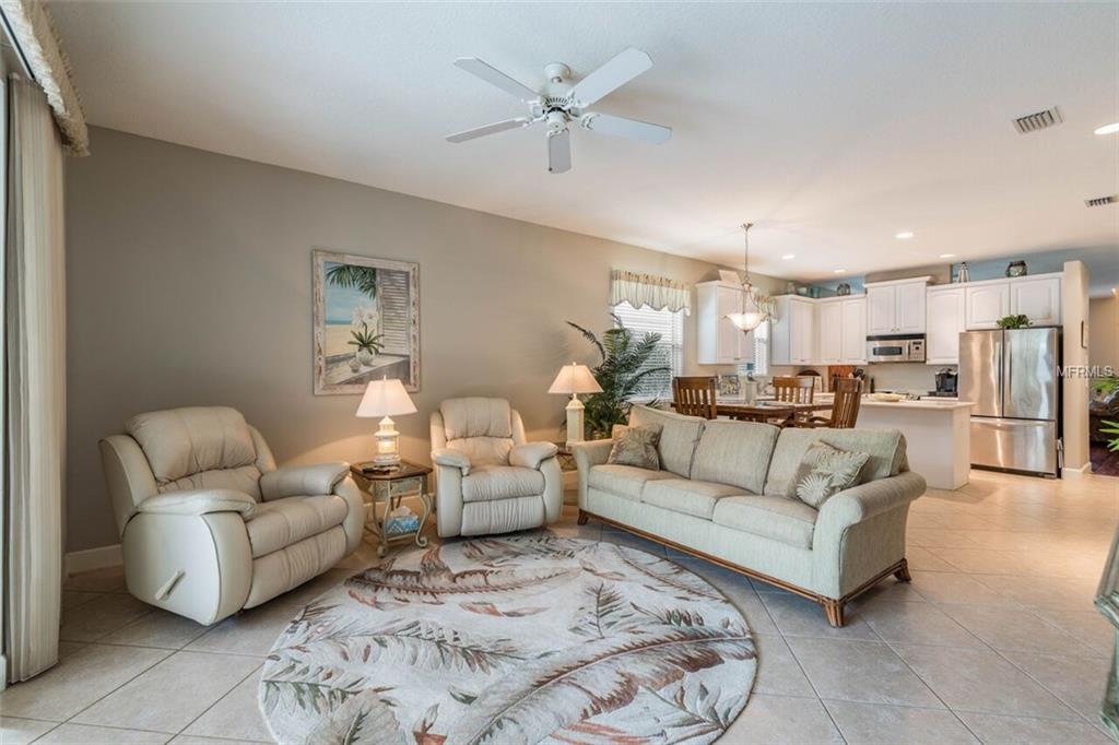 2323 CARAWAY DRIVE, VENICE, Florida 34292, 3 Bedrooms Bedrooms, 7 Rooms Rooms,2 BathroomsBathrooms,Residential,For sale,CARAWAY,D5922986