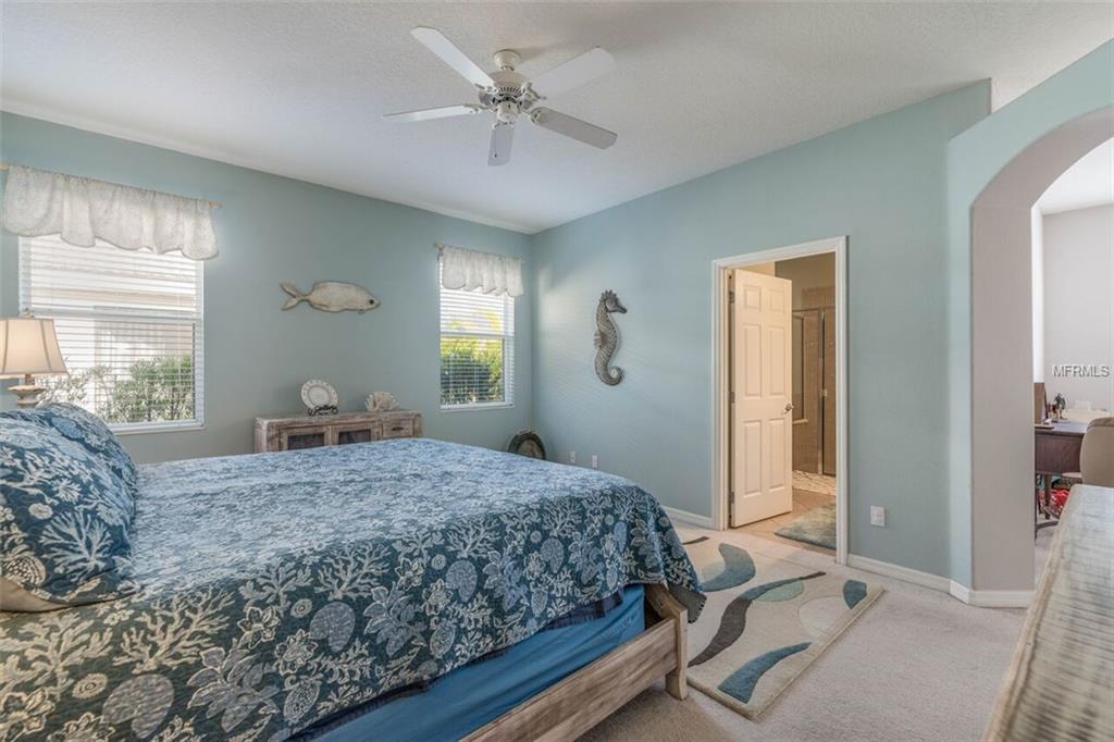 2323 CARAWAY DRIVE, VENICE, Florida 34292, 3 Bedrooms Bedrooms, 7 Rooms Rooms,2 BathroomsBathrooms,Residential,For sale,CARAWAY,D5922986