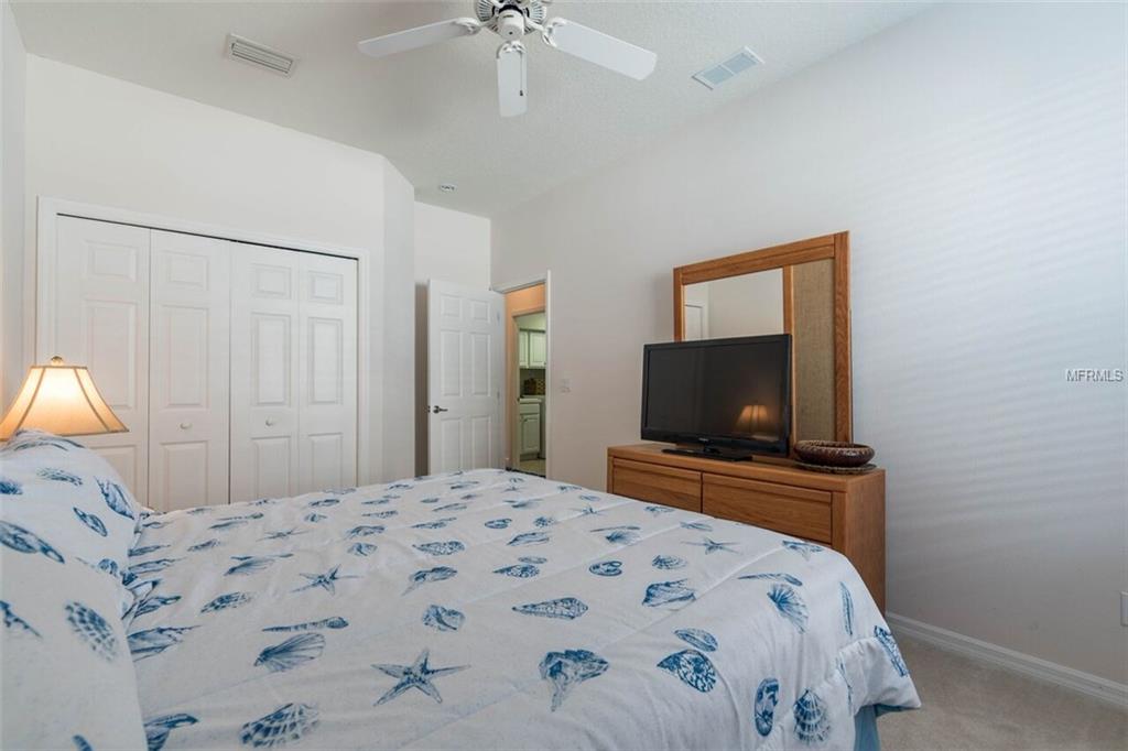 2323 CARAWAY DRIVE, VENICE, Florida 34292, 3 Bedrooms Bedrooms, 7 Rooms Rooms,2 BathroomsBathrooms,Residential,For sale,CARAWAY,D5922986