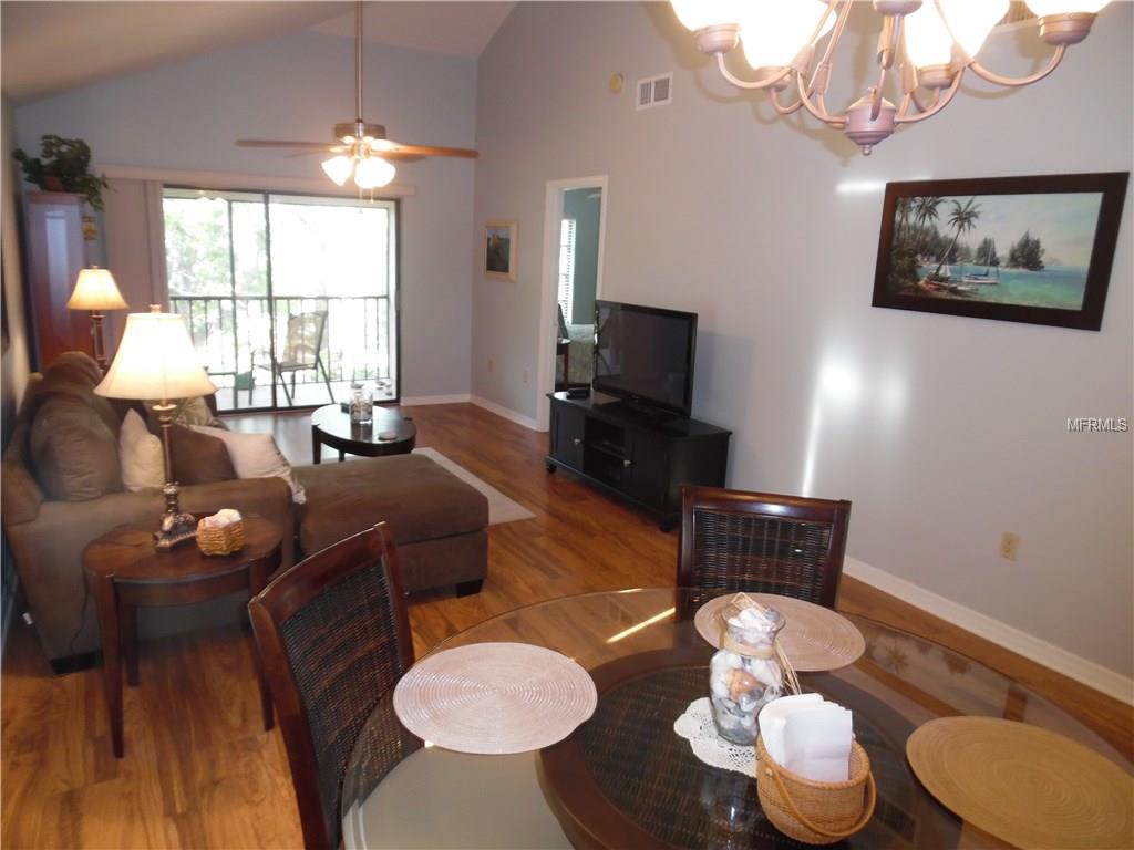 928 CAPRI ISLES BOULEVARD, VENICE, Florida 34292, 2 Bedrooms Bedrooms, 6 Rooms Rooms,2 BathroomsBathrooms,Residential,For sale,CAPRI ISLES,N5916424