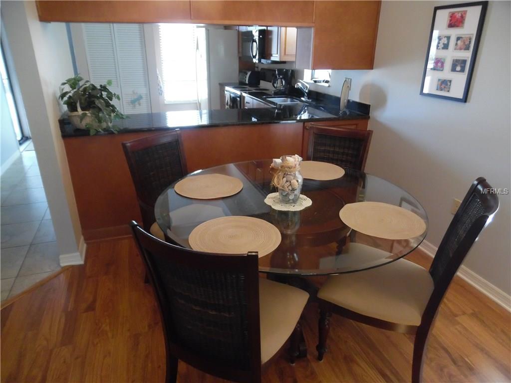 928 CAPRI ISLES BOULEVARD, VENICE, Florida 34292, 2 Bedrooms Bedrooms, 6 Rooms Rooms,2 BathroomsBathrooms,Residential,For sale,CAPRI ISLES,N5916424