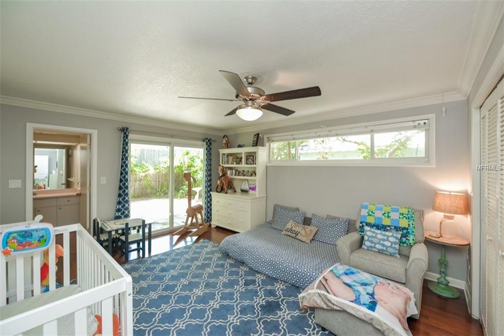 3521 ALMERIA AVENUE, SARASOTA, Florida 34239, 3 Bedrooms Bedrooms, 5 Rooms Rooms,2 BathroomsBathrooms,Residential,For sale,ALMERIA,A4191322