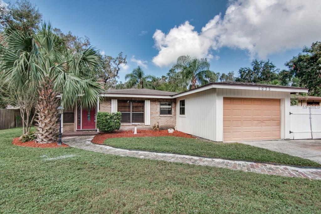 1035 AVON AVENUE, LAKELAND, Florida 33801, 2 Bedrooms Bedrooms, 5 Rooms Rooms,2 BathroomsBathrooms,Residential,For sale,AVON,L4723361