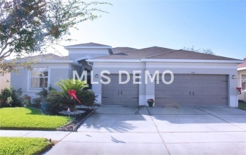 11319 LAUREL BROOK COURT, RIVERVIEW, Florida 33569, 4 Bedrooms Bedrooms, 10 Rooms Rooms,3 BathroomsBathrooms,Residential,For sale,LAUREL BROOK,U7839777