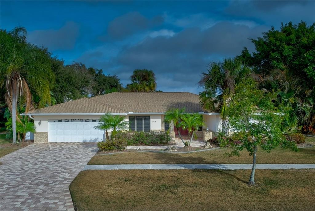 1014 SORRENTO WOODS BOULEVARD, NOKOMIS, Florida 34275, 3 Bedrooms Bedrooms, 8 Rooms Rooms,2 BathroomsBathrooms,Residential,For sale,SORRENTO WOODS,A4208013