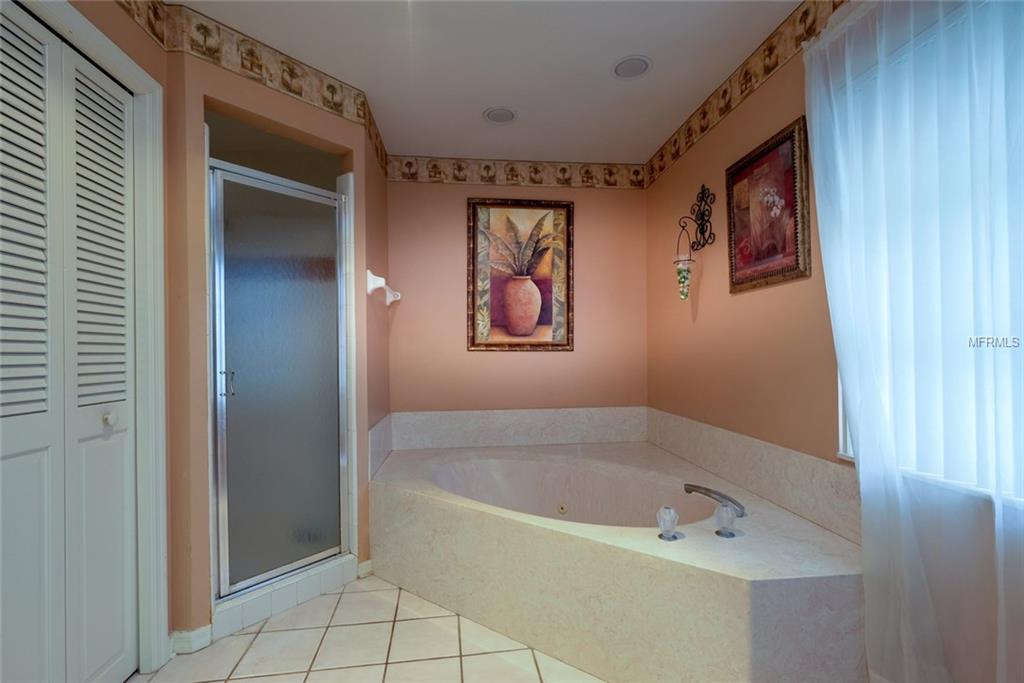 1014 SORRENTO WOODS BOULEVARD, NOKOMIS, Florida 34275, 3 Bedrooms Bedrooms, 8 Rooms Rooms,2 BathroomsBathrooms,Residential,For sale,SORRENTO WOODS,A4208013