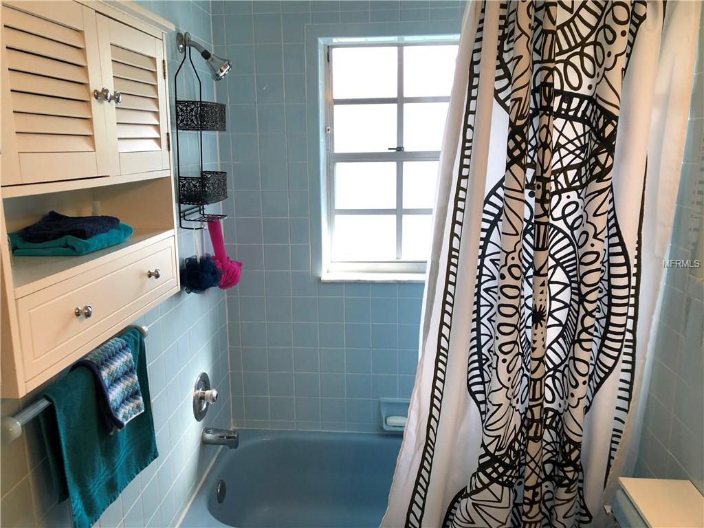 6630 TIMBERCOVE LANE, NEW PORT RICHEY, Florida 34653, 2 Bedrooms Bedrooms, 4 Rooms Rooms,2 BathroomsBathrooms,Residential,For sale,TIMBERCOVE,W7637577