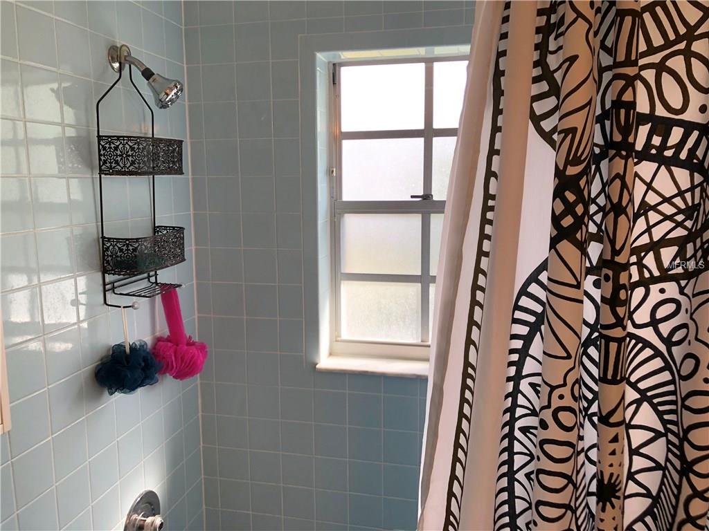 6630 TIMBERCOVE LANE, NEW PORT RICHEY, Florida 34653, 2 Bedrooms Bedrooms, 4 Rooms Rooms,2 BathroomsBathrooms,Residential,For sale,TIMBERCOVE,W7637577