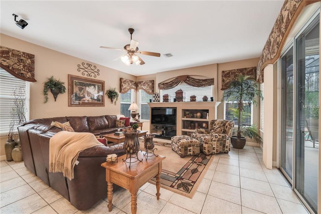 2634 NORTHAMPTON AVENUE, ORLANDO, Florida 32828, 4 Bedrooms Bedrooms, 9 Rooms Rooms,4 BathroomsBathrooms,Residential,For sale,NORTHAMPTON,O5561671