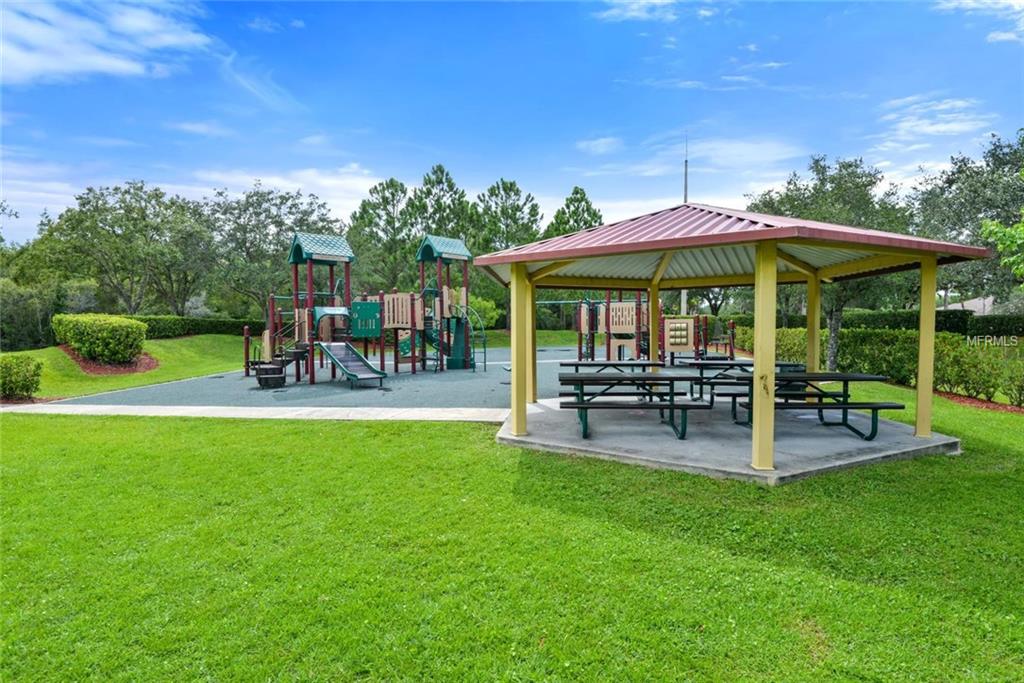 2634 NORTHAMPTON AVENUE, ORLANDO, Florida 32828, 4 Bedrooms Bedrooms, 9 Rooms Rooms,4 BathroomsBathrooms,Residential,For sale,NORTHAMPTON,O5561671