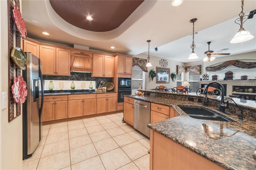 2634 NORTHAMPTON AVENUE, ORLANDO, Florida 32828, 4 Bedrooms Bedrooms, 9 Rooms Rooms,4 BathroomsBathrooms,Residential,For sale,NORTHAMPTON,O5561671