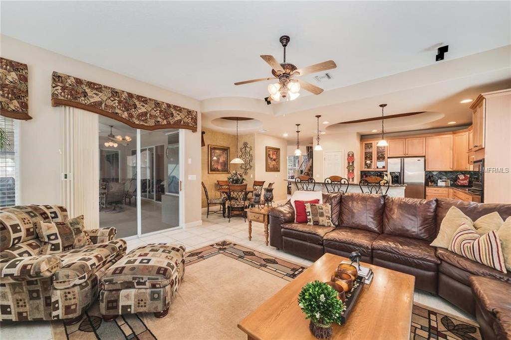 2634 NORTHAMPTON AVENUE, ORLANDO, Florida 32828, 4 Bedrooms Bedrooms, 9 Rooms Rooms,4 BathroomsBathrooms,Residential,For sale,NORTHAMPTON,O5561671