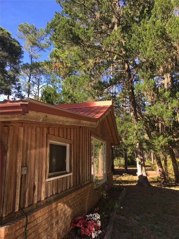 ASTOR, Florida 32102, 3 Bedrooms Bedrooms, 8 Rooms Rooms,2 BathroomsBathrooms,Residential,For sale,V4717415