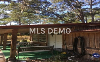 ASTOR, Florida 32102, 3 Bedrooms Bedrooms, 8 Rooms Rooms,2 BathroomsBathrooms,Residential,For sale,V4717415