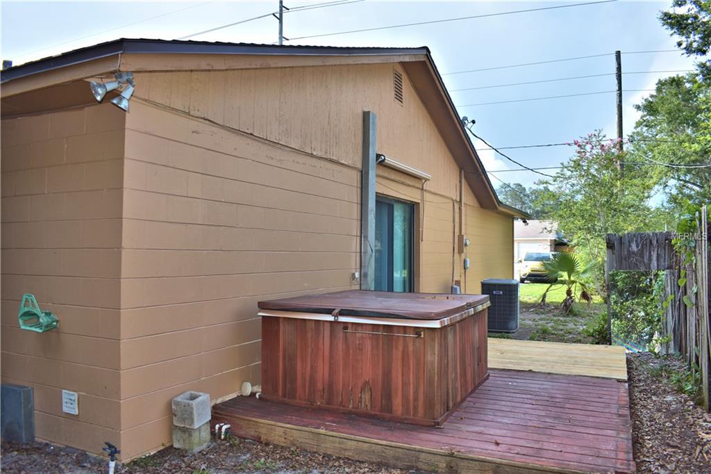 78 COLEMAN ROAD, WINTER HAVEN, Florida 33880, 3 Bedrooms Bedrooms, 6 Rooms Rooms,2 BathroomsBathrooms,Residential,For sale,COLEMAN,P4716398