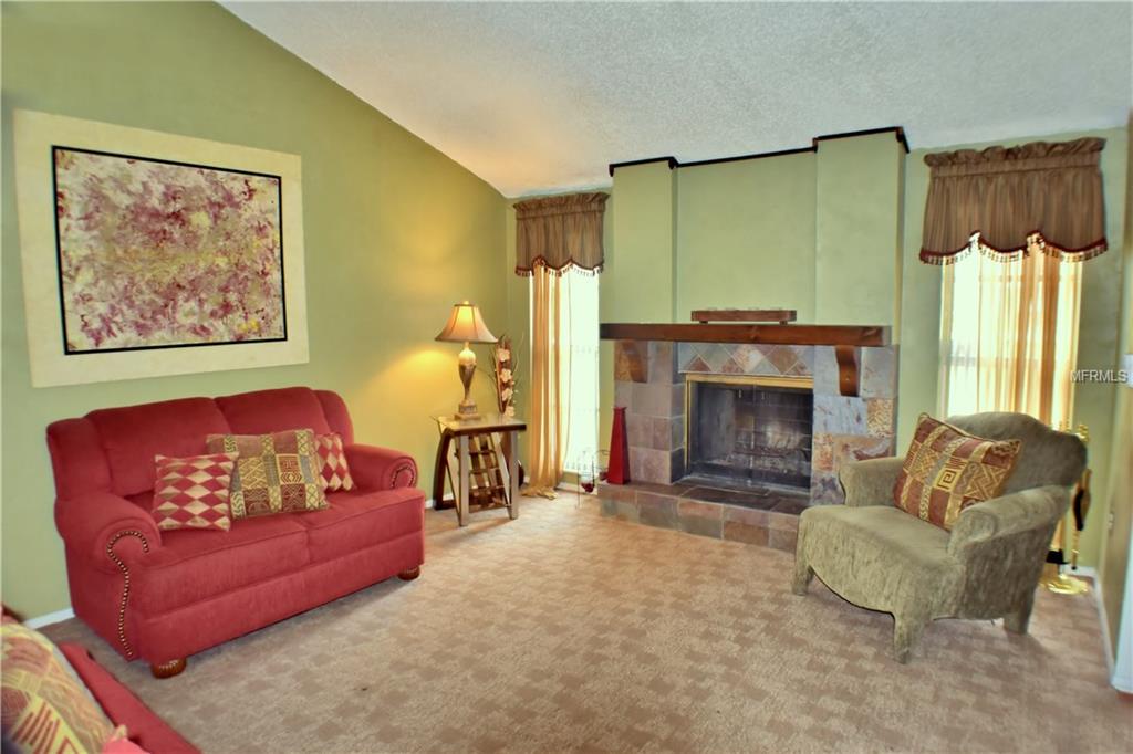 78 COLEMAN ROAD, WINTER HAVEN, Florida 33880, 3 Bedrooms Bedrooms, 6 Rooms Rooms,2 BathroomsBathrooms,Residential,For sale,COLEMAN,P4716398