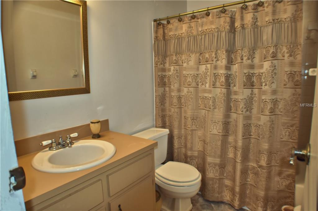 78 COLEMAN ROAD, WINTER HAVEN, Florida 33880, 3 Bedrooms Bedrooms, 6 Rooms Rooms,2 BathroomsBathrooms,Residential,For sale,COLEMAN,P4716398