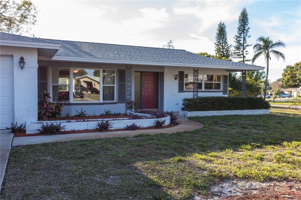 2151 HILLWOOD COURT, CLEARWATER, Florida 33763, 3 Bedrooms Bedrooms, 3 Rooms Rooms,2 BathroomsBathrooms,Residential,For sale,HILLWOOD,U7842937