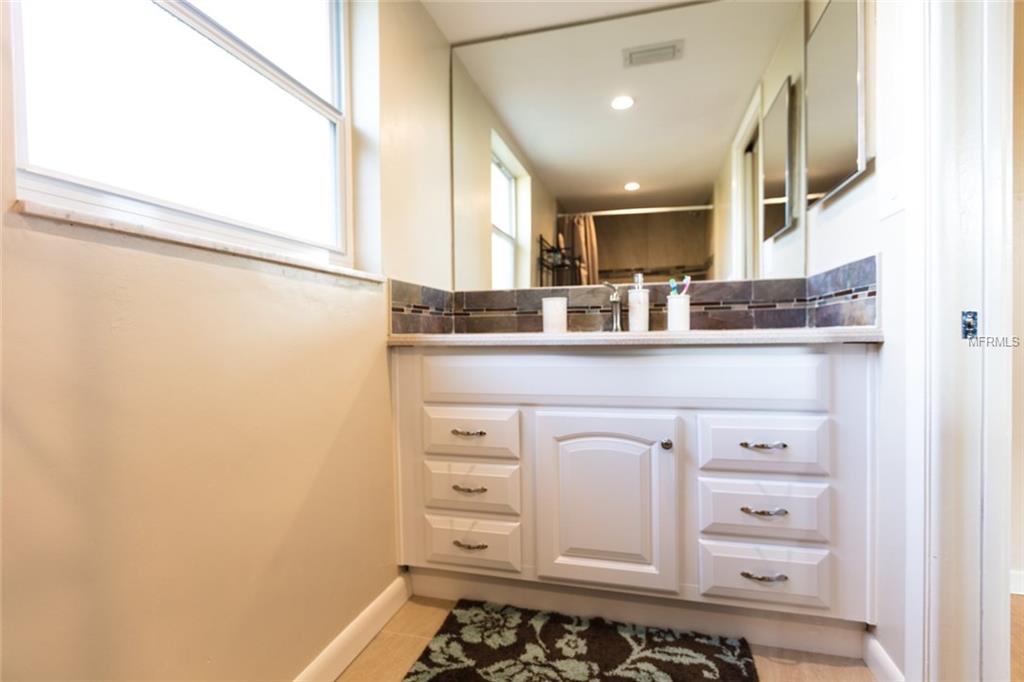 2151 HILLWOOD COURT, CLEARWATER, Florida 33763, 3 Bedrooms Bedrooms, 3 Rooms Rooms,2 BathroomsBathrooms,Residential,For sale,HILLWOOD,U7842937